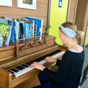 Meet your Posher, Annika